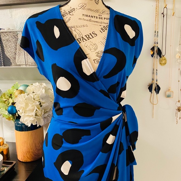 Maggy London Dresses & Skirts - Cobalt wrap dress